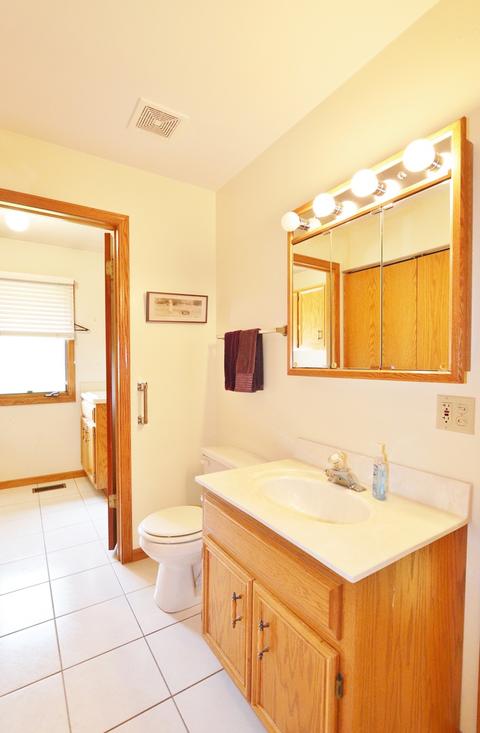 826 S Edgewater Dr, Morris, IL 60450 photo 22