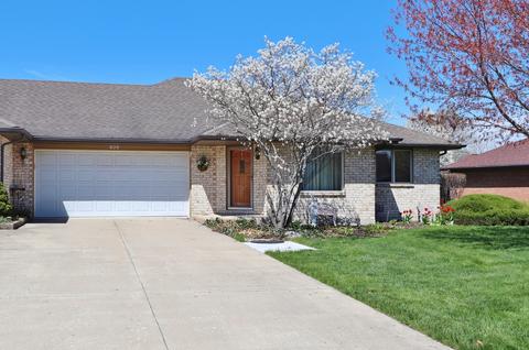 826 S Edgewater Dr, Morris, IL 60450 photo 1