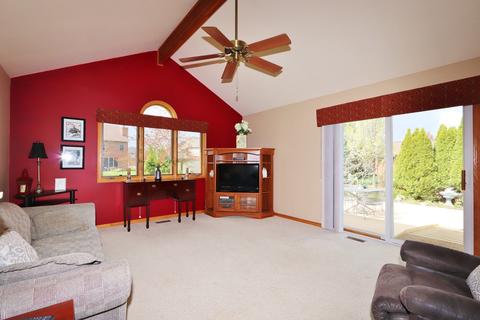 826 S Edgewater Dr, Morris, IL 60450 photo 9