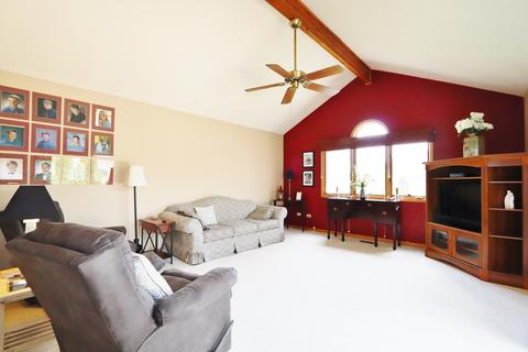826 S Edgewater Dr, Morris, IL 60450 photo 8