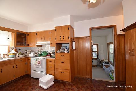 2210 Lowry St, Aurora, IL 60506 photo 8