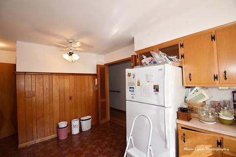 2210 Lowry St, Aurora, IL 60506 photo 10