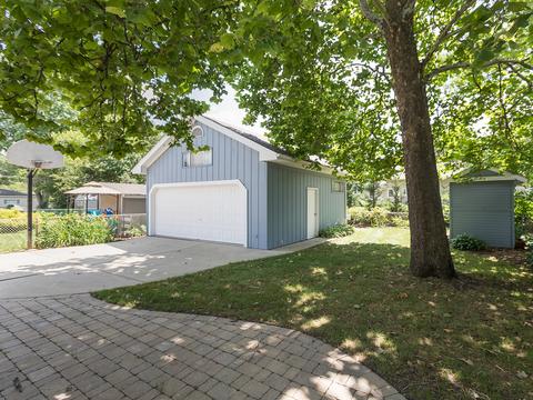 1216 Dawes Ave, Wheaton, IL 60189 photo 2
