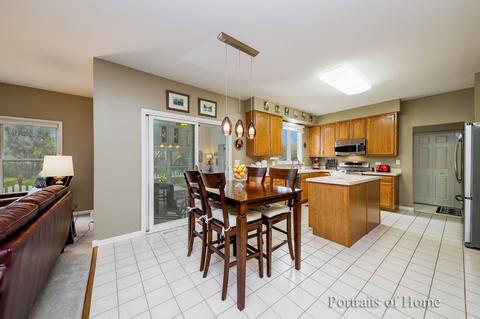 2 Rochester Ct, Algonquin, IL 60102 photo 13