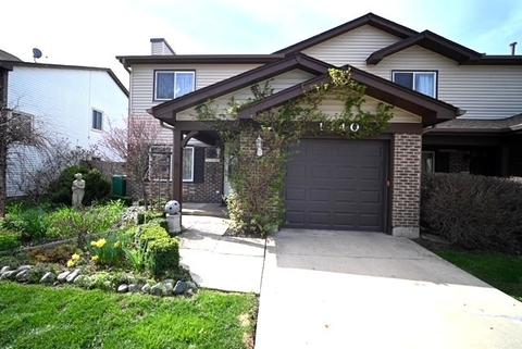 1440 Chippewa Trl, Wheeling, IL 60090 photo 1