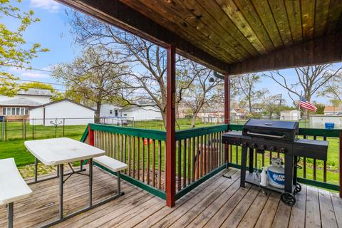 7030 Garden Ln, Bridgeview, IL 60455 photo 21