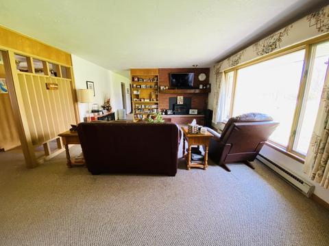 409 Morris Rd, Dwight, IL 60420 photo 2