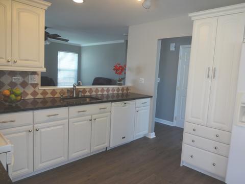 1386 Newcastle Ln, Bartlett, IL 60103 photo 9