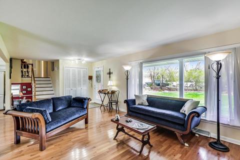 122 S Deerpath Rd, Barrington, IL 60010 photo 5