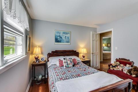 122 S Deerpath Rd, Barrington, IL 60010 photo 17
