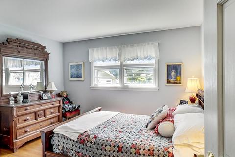 122 S Deerpath Rd, Barrington, IL 60010 photo 16