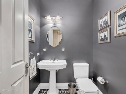 303 N Gary Ave, Wheaton, IL 60187 photo 25