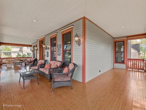 303 N Gary Ave, Wheaton, IL 60187 photo 2