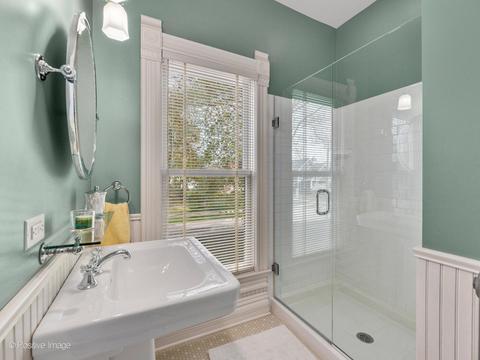 303 N Gary Ave, Wheaton, IL 60187 photo 32
