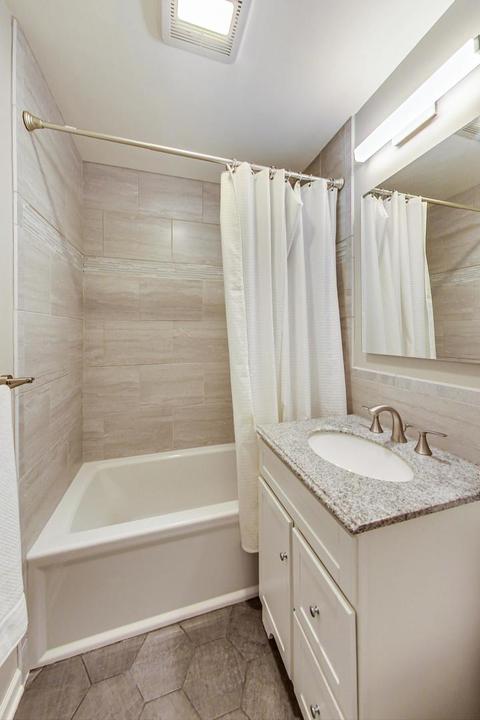 440 E Adams St, Elmhurst, IL 60126 photo 13