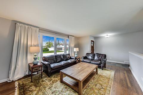 440 E Adams St, Elmhurst, IL 60126 photo 3