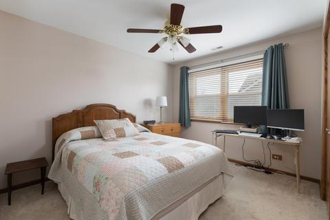 734 Eastchester Rd, Wheeling, IL 60090 photo 18