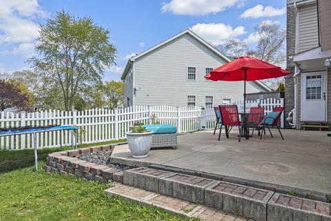 4517 Hedge Row Ct, Plainfield, IL 60586 photo 9