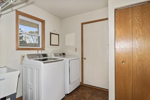 4517 Hedge Row Ct, Plainfield, IL 60586 photo 25