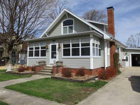 302 W Fourth St, Leaf River, IL 61047 photo 1