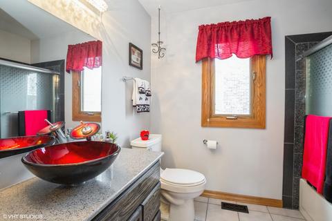 1326 N Saddle Row, Addison, IL 60101 photo 11
