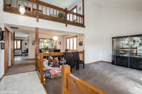 1326 N Saddle Row, Addison, IL 60101 photo 3
