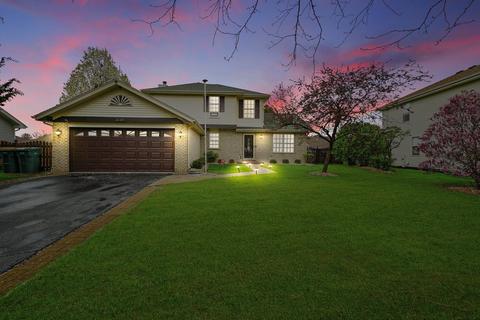 4609 Peacock Ln, Plainfield, IL 60586 photo 1