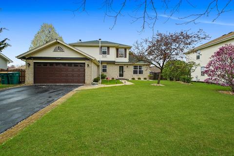 4609 Peacock Ln, Plainfield, IL 60586 photo 2