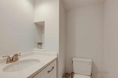 627 Hunter Rd, Glenview, IL 60025 photo 43