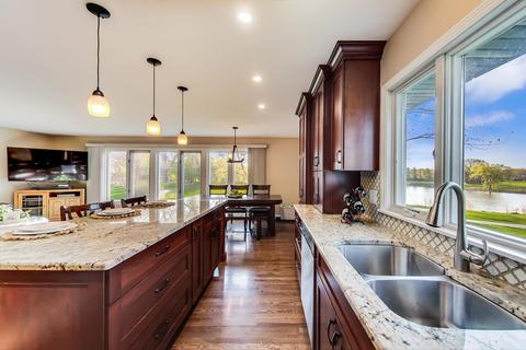 1925 Oakdale Rd, Hoffman Estates, IL 60169 photo 38