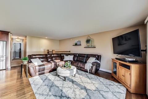 1925 Oakdale Rd, Hoffman Estates, IL 60169 photo 42