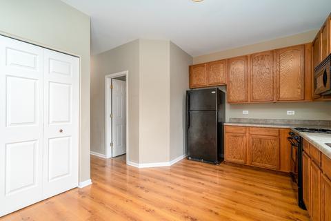 1136 Clover Dr, Minooka, IL 60447 photo 5