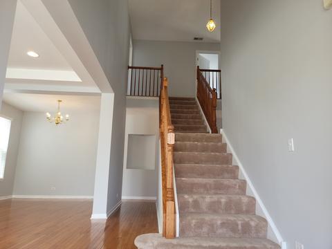 2122 W Silverleaf Ln, Addison, IL 60101 photo 3