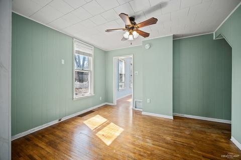 305 S Will St, Plano, IL 60545 photo 9