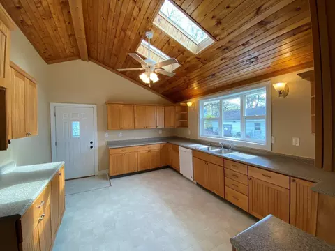 311 E Scott St, Odell, IL 60460 photo 12