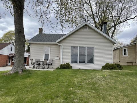 1710 E 1st St, Sterling, IL 61081 photo 2