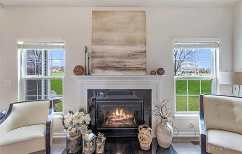 433 E Dekalb Dr, Maple Park, IL 60151 photo 8