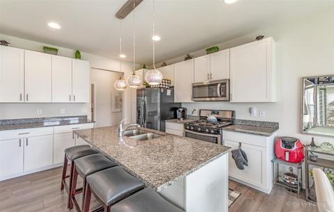 433 E Dekalb Dr, Maple Park, IL 60151 photo 12