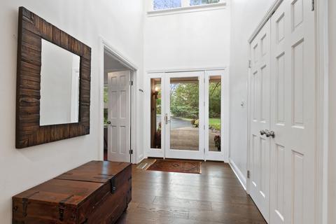 470 Voltz Rd, Northbrook, IL 60062 photo 3