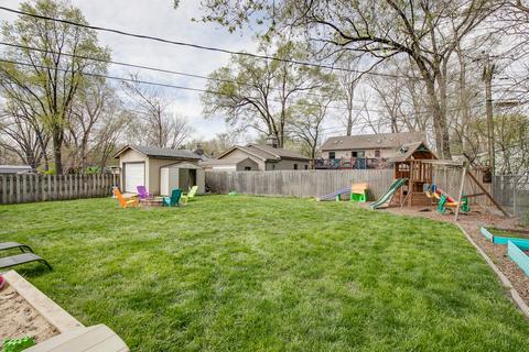 2411 Bittersweet Ave, Holiday Hills, IL 60051 photo 30