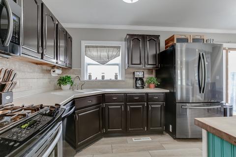 2411 Bittersweet Ave, Holiday Hills, IL 60051 photo 13