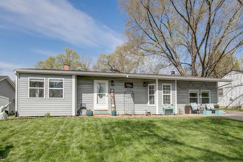 2411 Bittersweet Ave, Holiday Hills, IL 60051 photo 1