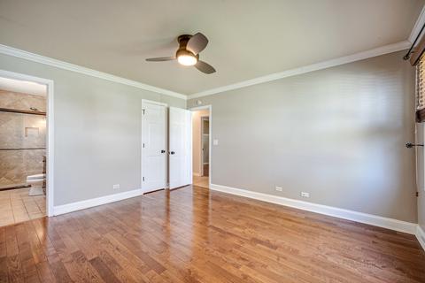 3919 Whispering Trails Dr, Hoffman Estates, IL 60192 photo 12