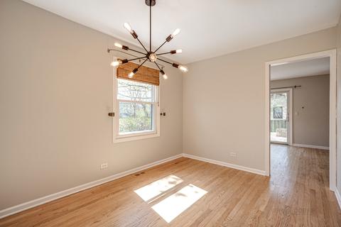 3919 Whispering Trails Dr, Hoffman Estates, IL 60192 photo 8
