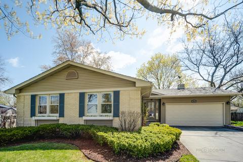3919 Whispering Trails Dr, Hoffman Estates, IL 60192 photo 1