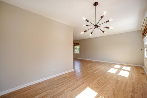 3919 Whispering Trails Dr, Hoffman Estates, IL 60192 photo 22