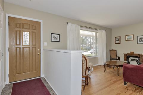 3710 W Young St, Mchenry, IL 60050 photo 2