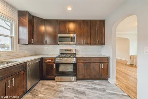 2028 S 15th Ave, Broadview, IL 60155 photo 4