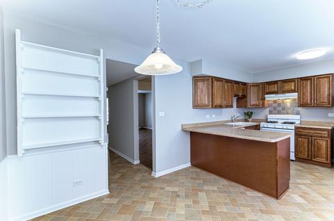 2215 Clifton Pl, Hoffman Estates, IL 60169 photo 15