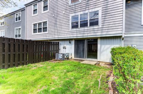 2215 Clifton Pl, Hoffman Estates, IL 60169 photo 28